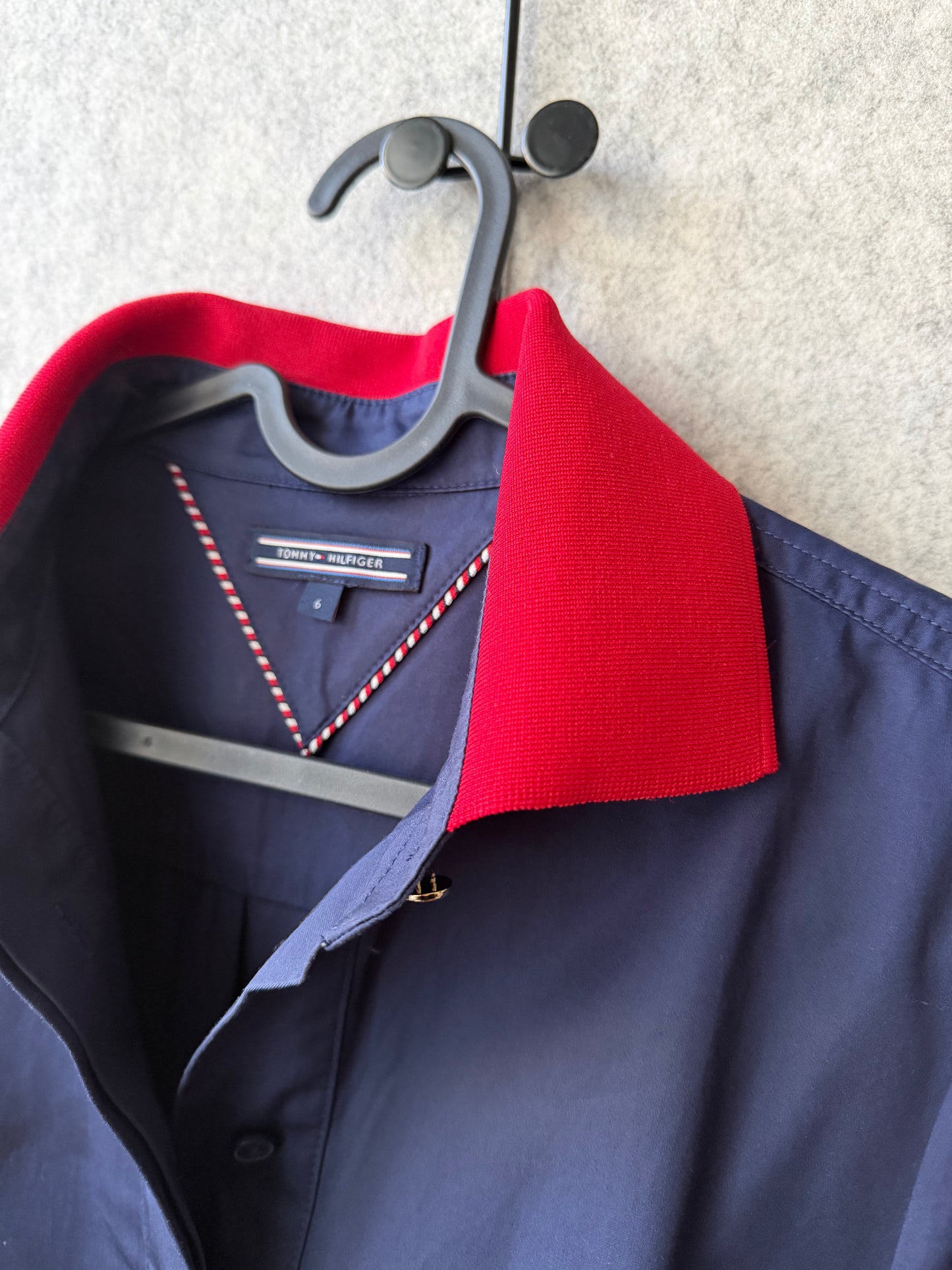 TOMMY HILFIGER
